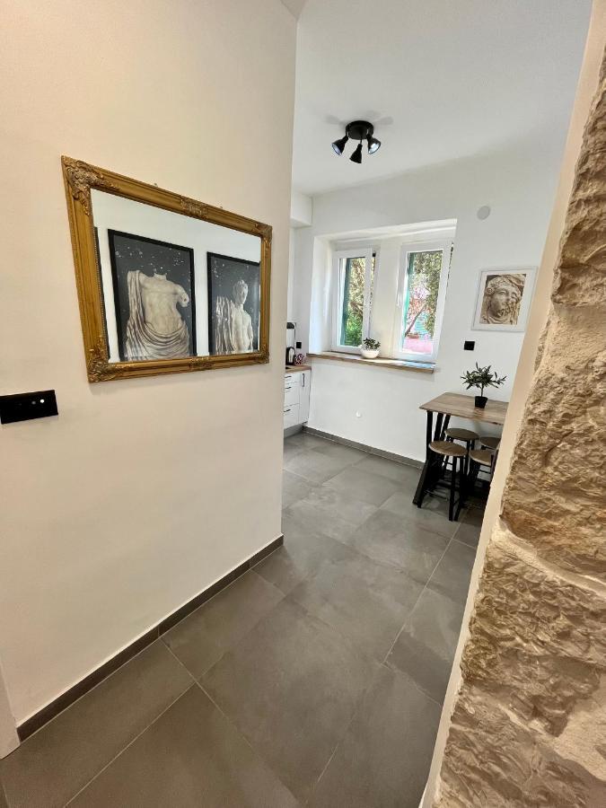 Luxury Heritage Apartment Zara Antica Exterior photo
